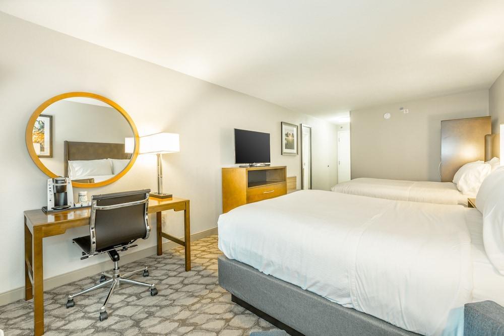 Holiday Inn Hotel And Suites Peachtree City By Ihg Екстериор снимка