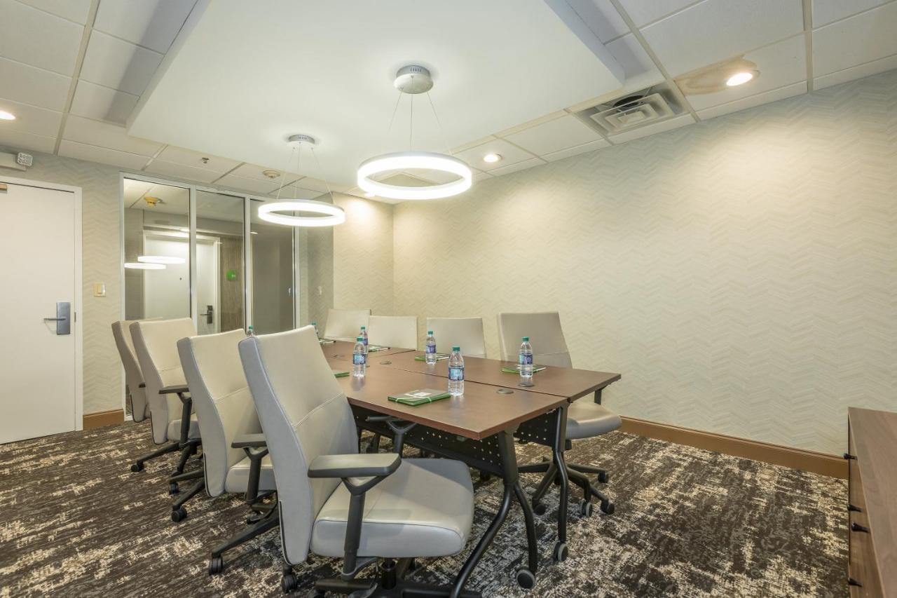 Holiday Inn Hotel And Suites Peachtree City By Ihg Екстериор снимка