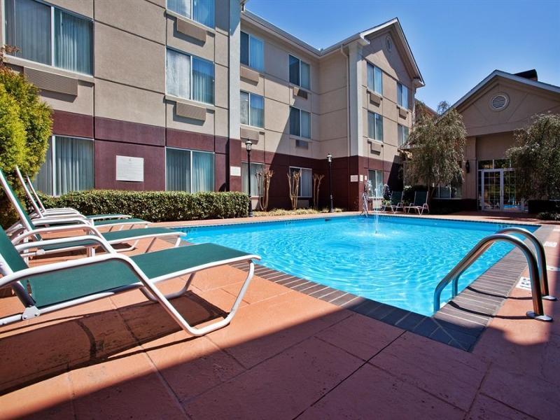Holiday Inn Hotel And Suites Peachtree City By Ihg Екстериор снимка