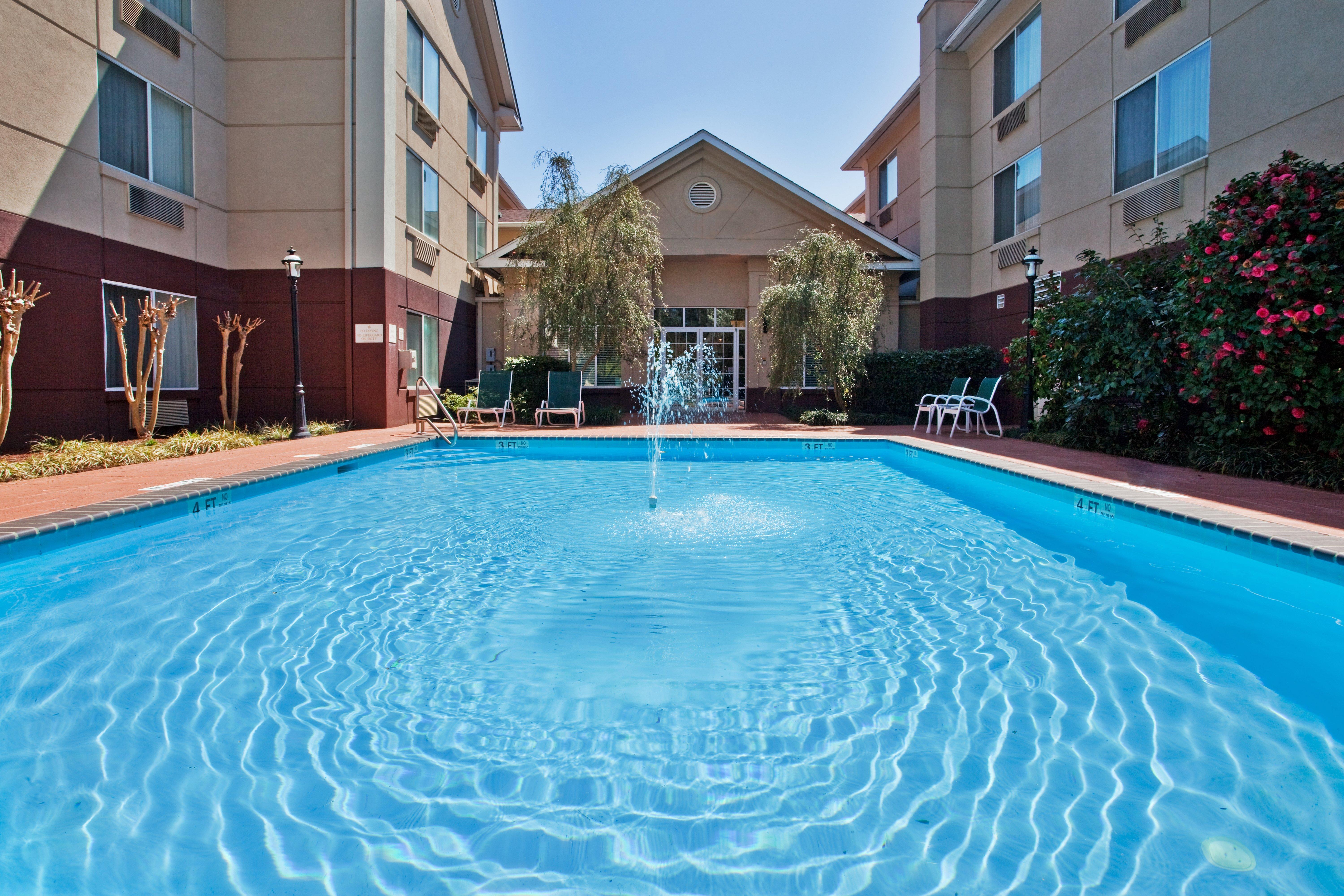 Holiday Inn Hotel And Suites Peachtree City By Ihg Екстериор снимка