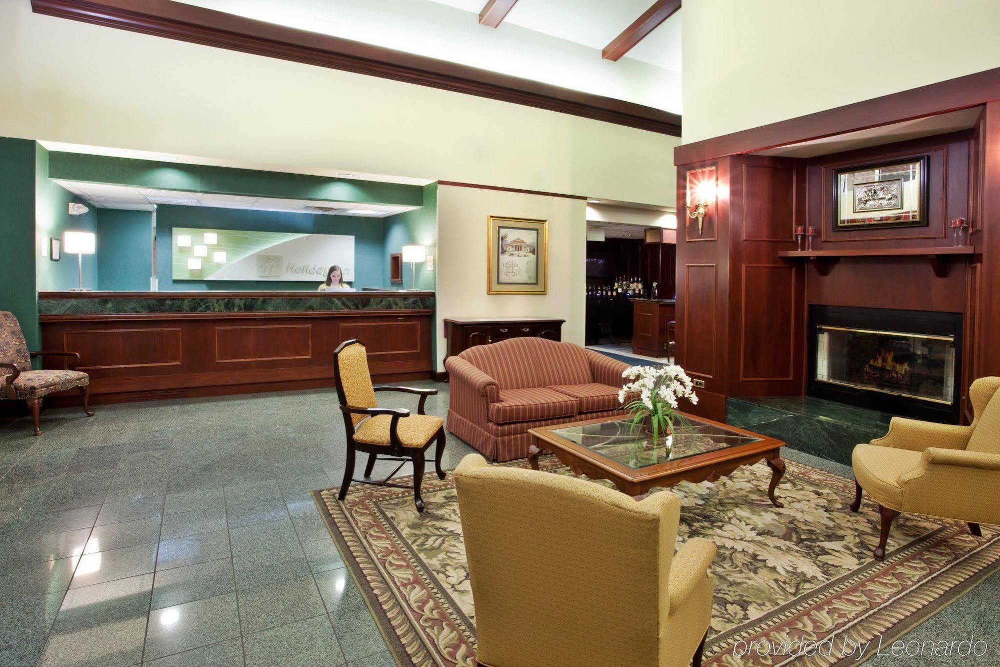 Holiday Inn Hotel And Suites Peachtree City By Ihg Интериор снимка