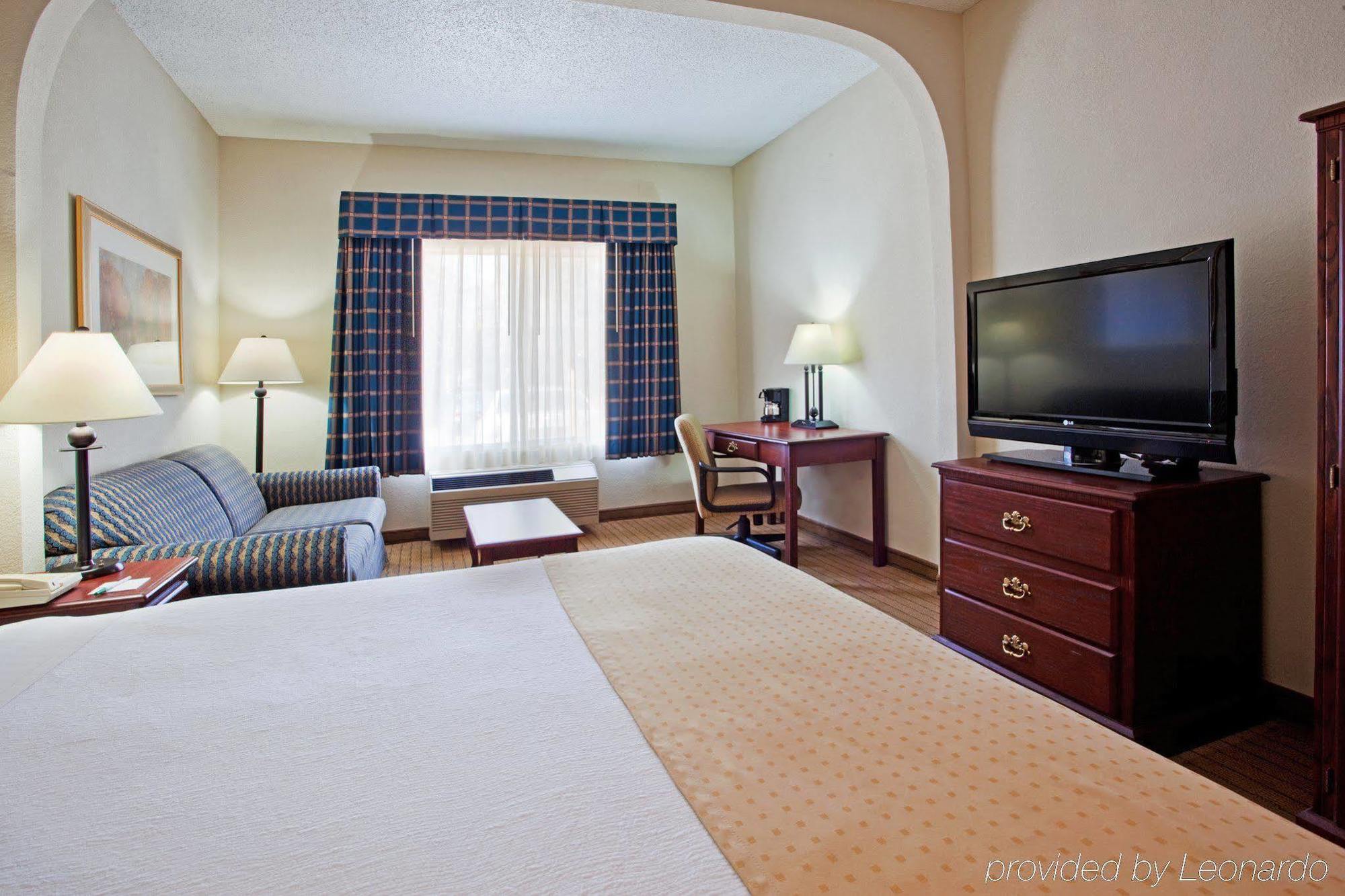 Holiday Inn Hotel And Suites Peachtree City By Ihg Екстериор снимка